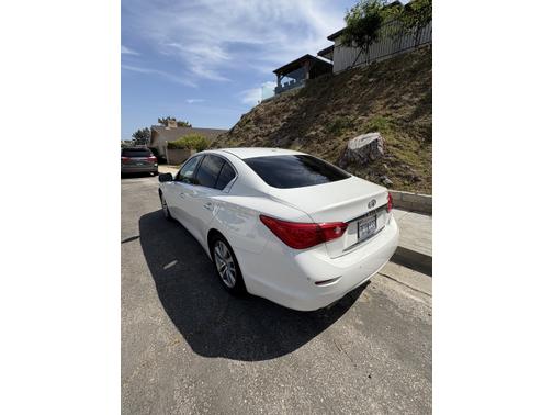 2014 INFINITI Q50 Premium