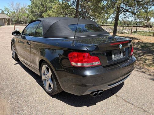 Black 2008 BMW 135 i