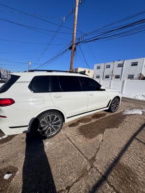 2020 BMW X7 M50i