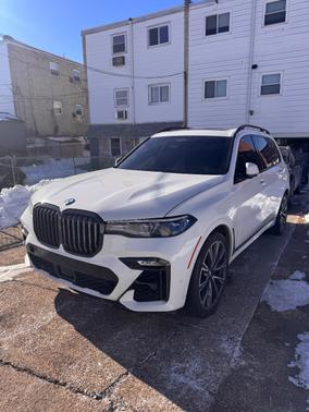 2020 BMW X7 M50i