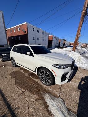 2020 BMW X7 M50i