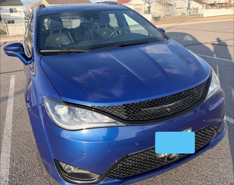 2019 Chrysler Pacifica Limited