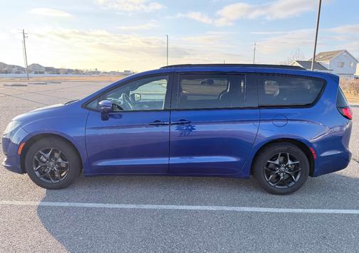 2019 Chrysler Pacifica Limited