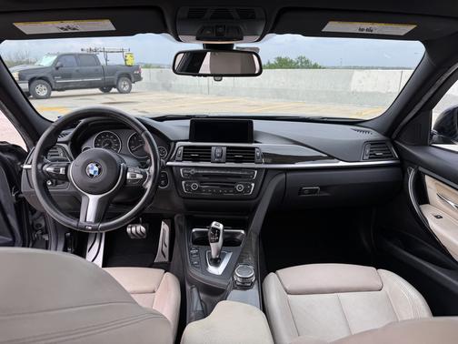 2015 BMW 328 i