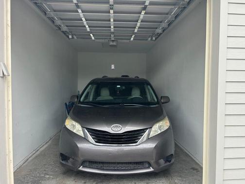 Gray 2013 Toyota Sienna LE