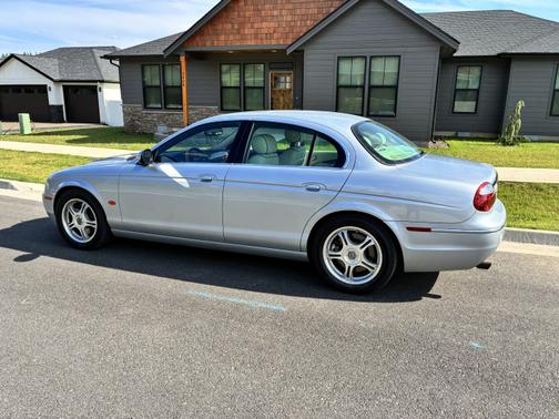 2008 Jaguar S-Type 3