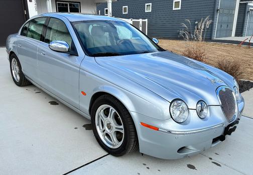 2008 Jaguar S-Type 3