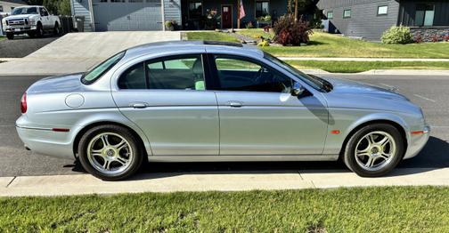 2008 Jaguar S-Type 3