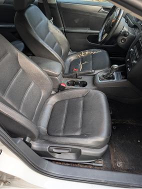 White 2013 Volkswagen Jetta TDI