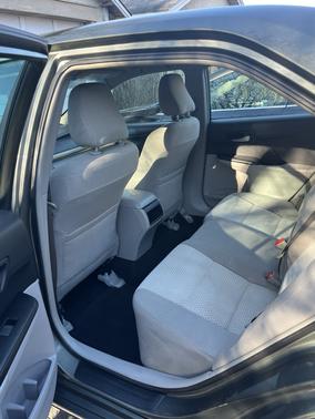 Green 2014 Toyota Camry LE