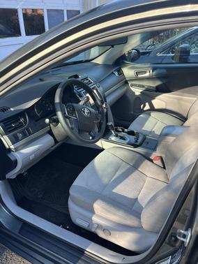 Green 2014 Toyota Camry LE
