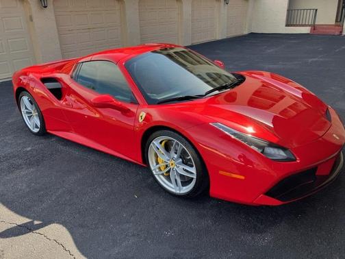 2018 Ferrari 488 Spider Base