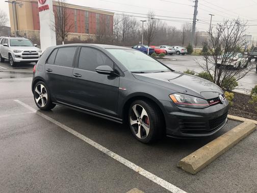 2016 Volkswagen Golf GTI 2.0T Autobahn w/Performance Package 4-Door