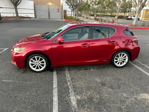 2012 Lexus CT 200h Base
