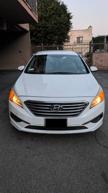 White 2017 Hyundai SONATA SE