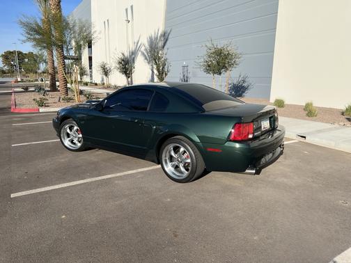 2001 Ford Mustang Bullitt