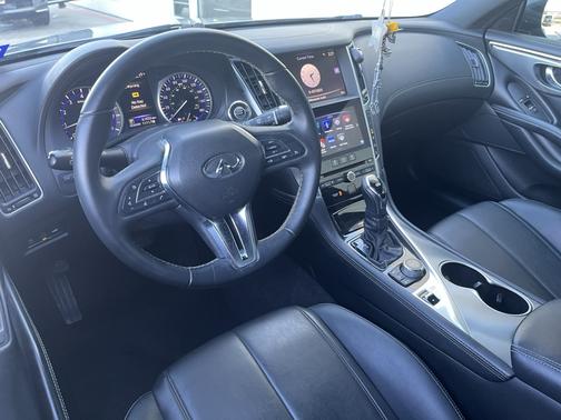 2018 INFINITI Q60 2.0t PURE