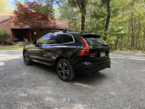 2020 Volvo XC60 T5 Momentum