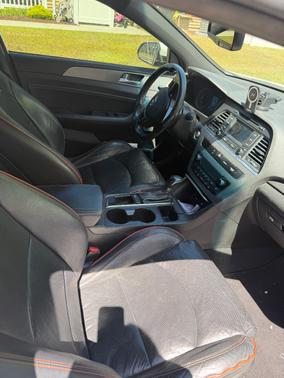 White 2015 Hyundai SONATA Sport 2.0T