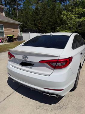 White 2015 Hyundai SONATA Sport 2.0T