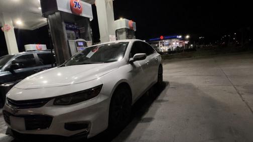White 2017 Chevrolet Malibu Hybrid Base