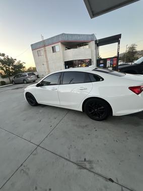 White 2017 Chevrolet Malibu Hybrid Base