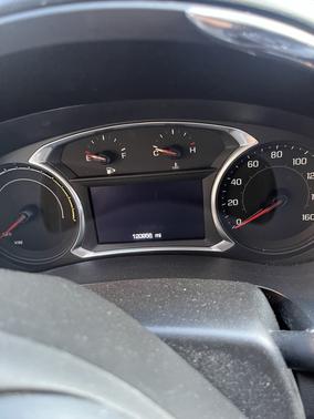 White 2017 Chevrolet Malibu Hybrid Base