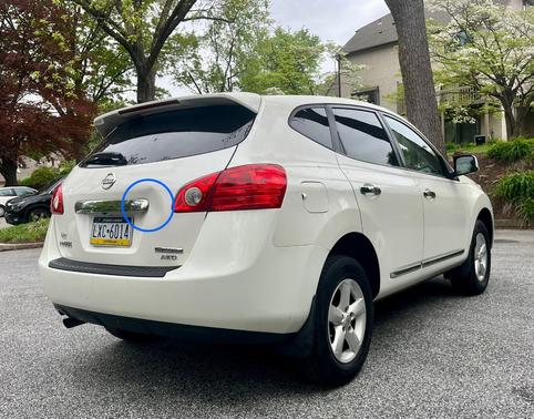 White 2013 Nissan Rogue S