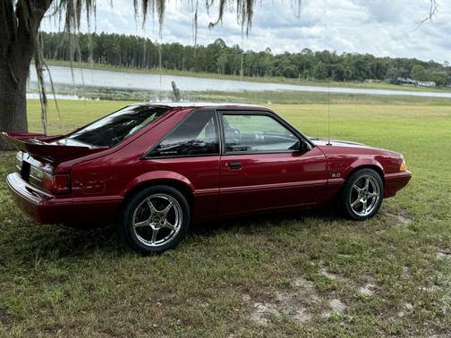 1993 Ford Mustang LX 5.0L