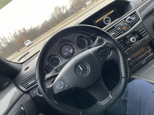 2010 Mercedes-Benz E-Class E 550 4MATIC