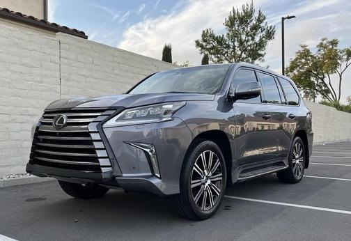 Gray 2018 Lexus LX 570 Three-Row