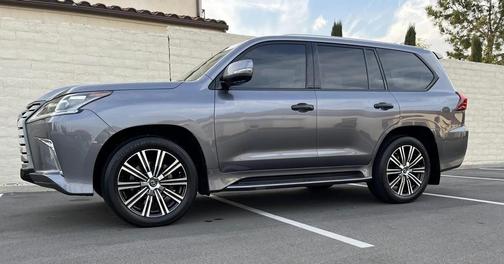 Gray 2018 Lexus LX 570 Three-Row