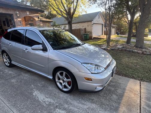 2004 Ford Focus ZX5