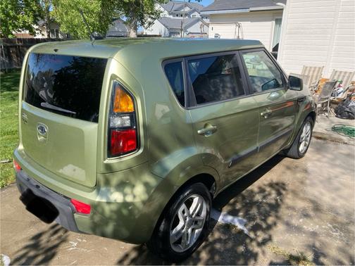 2011 Kia Soul +