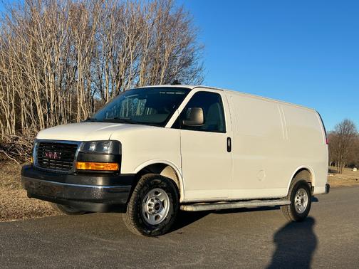 2021 GMC Savana 2500 Work Van