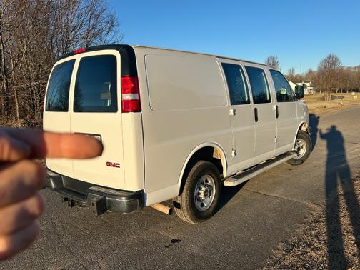 2021 GMC Savana 2500 Work Van