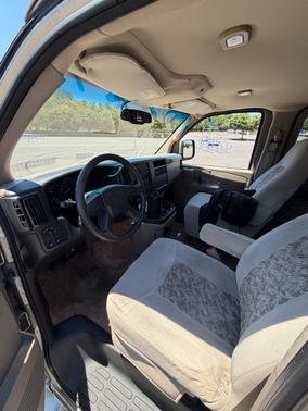 Gray 2004 Chevrolet Express 1500 Base