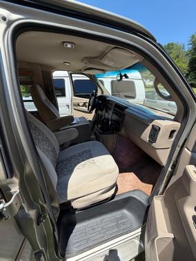 Gray 2004 Chevrolet Express 1500 Base