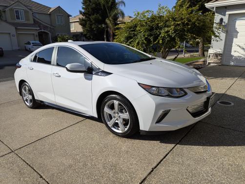 2017 Chevrolet Volt LT