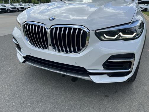 White 2022 BMW X5 xDrive40i