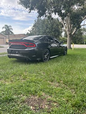 2016 Dodge Charger R/T Scat Pack