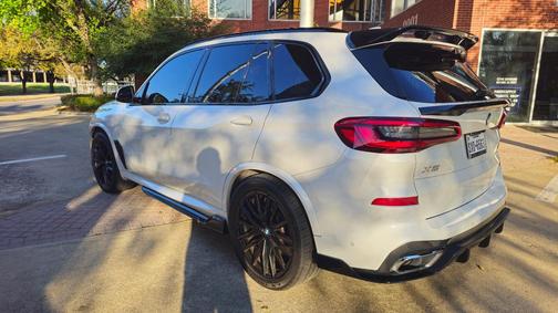 White 2019 BMW X5 xDrive40i