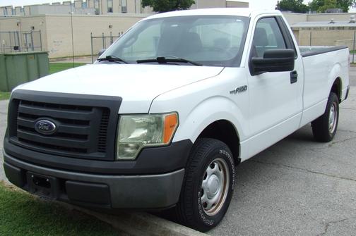 2010 Ford F-150 XL