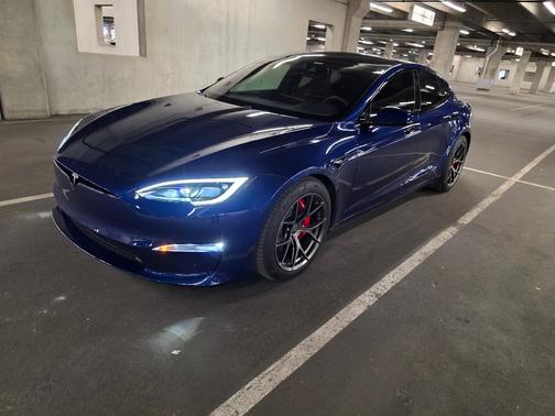 2024 Tesla Model S Plaid