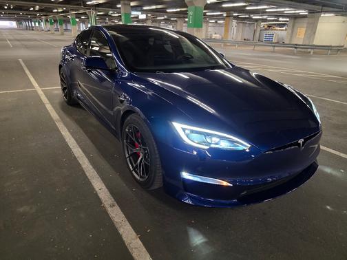 2024 Tesla Model S Plaid