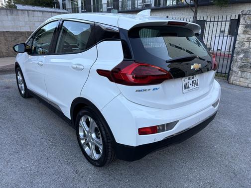 2017 Chevrolet Bolt EV LT