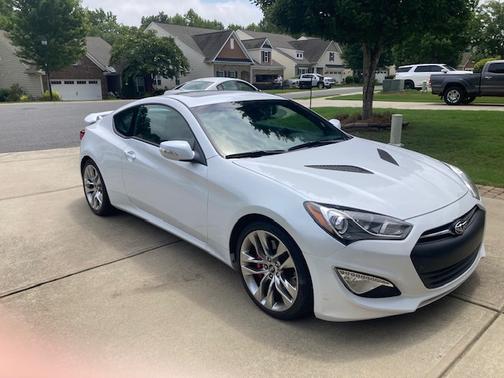 2015 Hyundai Genesis Coupe 3.8 Ultimate