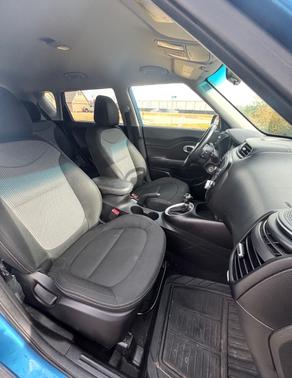 Blue 2019 Kia Soul +