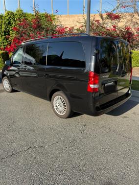 2017 Mercedes-Benz Metris Base
