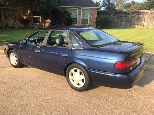 1993 Ford Taurus SHO